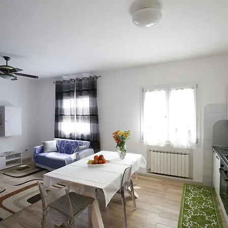 Venice Loft 아파트